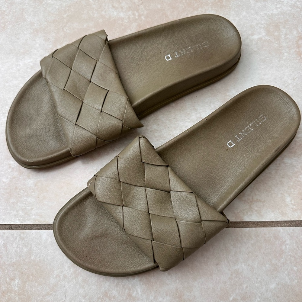 Silent D Woven Slide Sandals Taupe Padded Bottega Style Minimalist Size 9